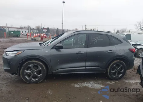 2024 Ford Escape St-Line from USA, damaged, VIN 1FMCU0MN6RUA44965